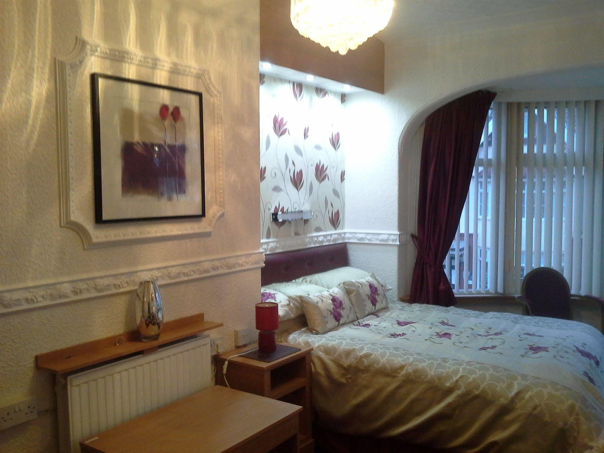 The Golden Sands B&B Blackpool Dış mekan fotoğraf