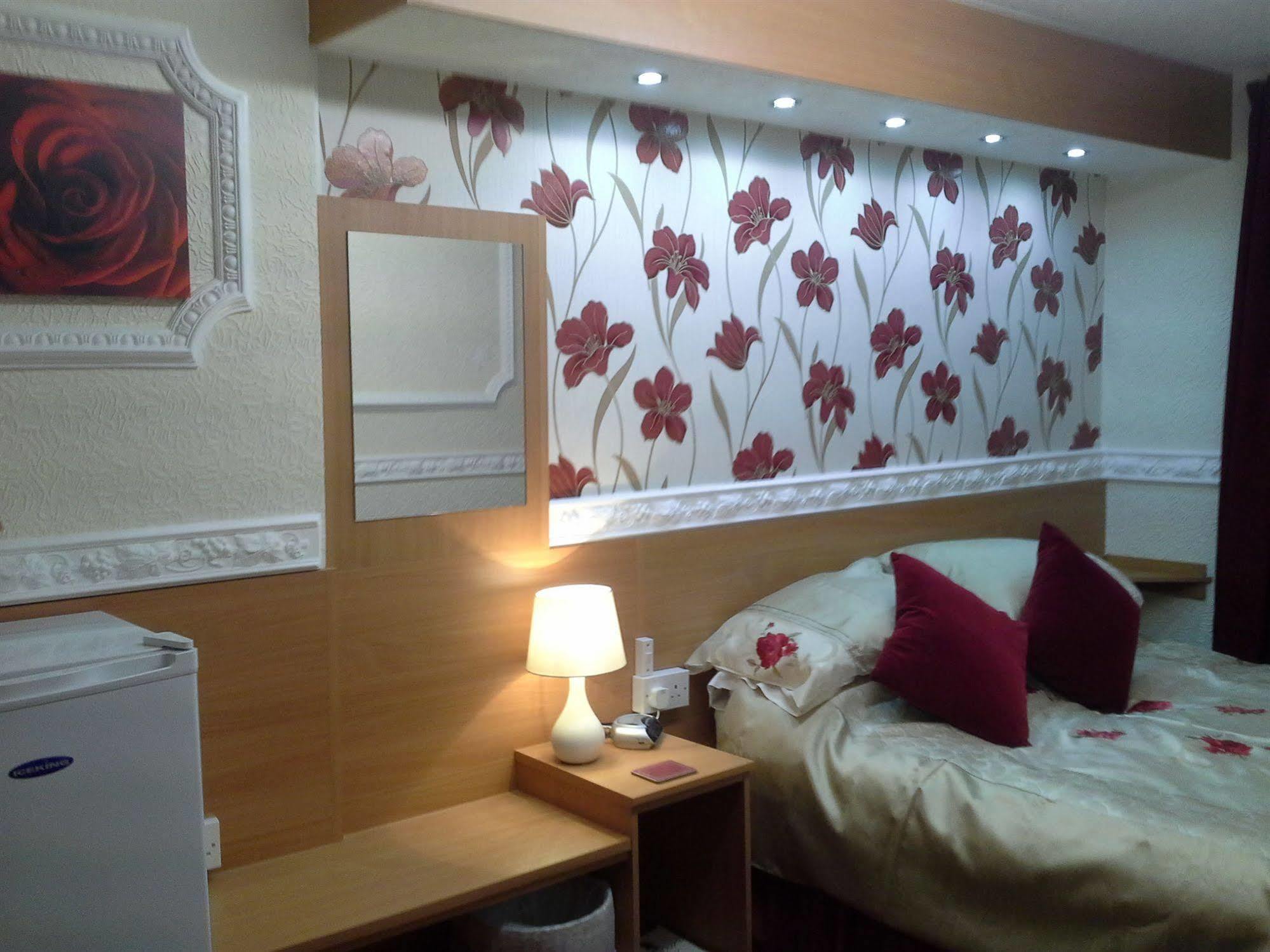 The Golden Sands B&B Blackpool Dış mekan fotoğraf